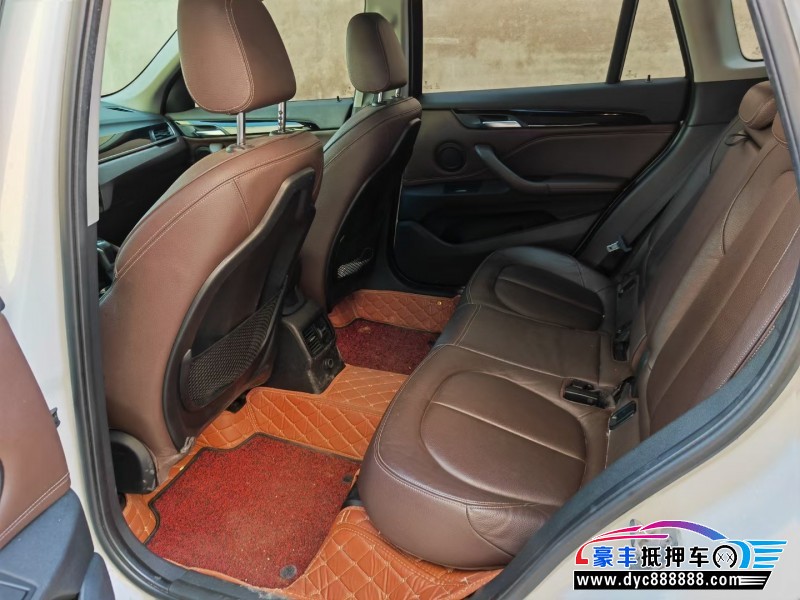 18年宝马X1SUV抵押车出售