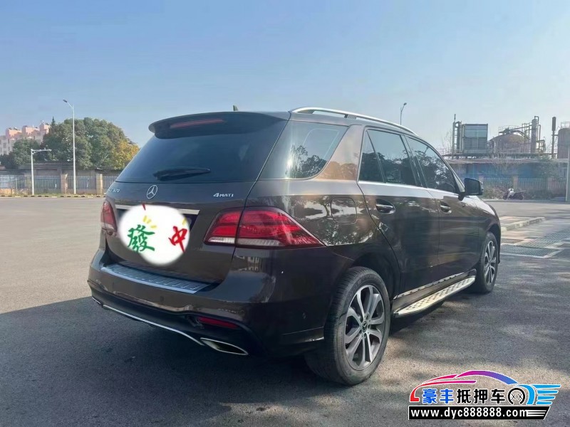 18年奔驰GLE轿车抵押车出售