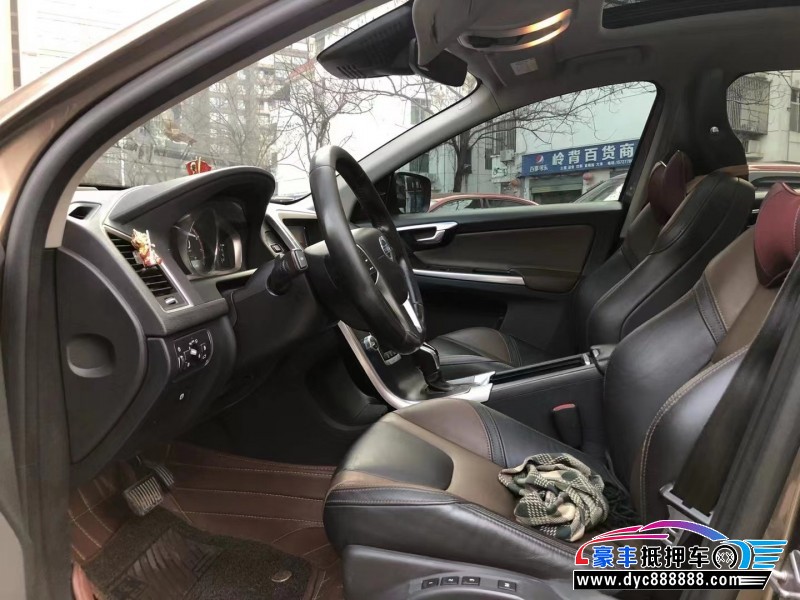 15年沃尔沃XC60SUV抵押车出售