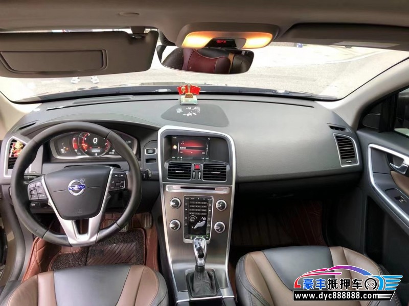 15年沃尔沃XC60SUV抵押车出售