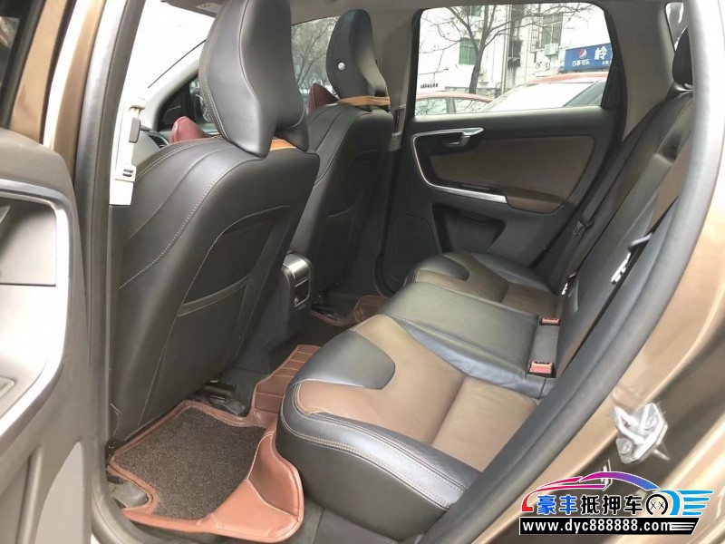 15年沃尔沃XC60SUV抵押车出售