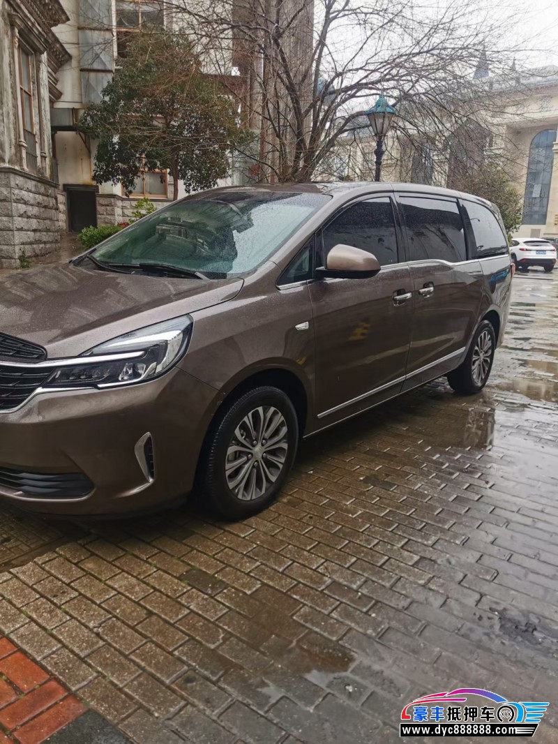 20年别克GL8轿车抵押车出售