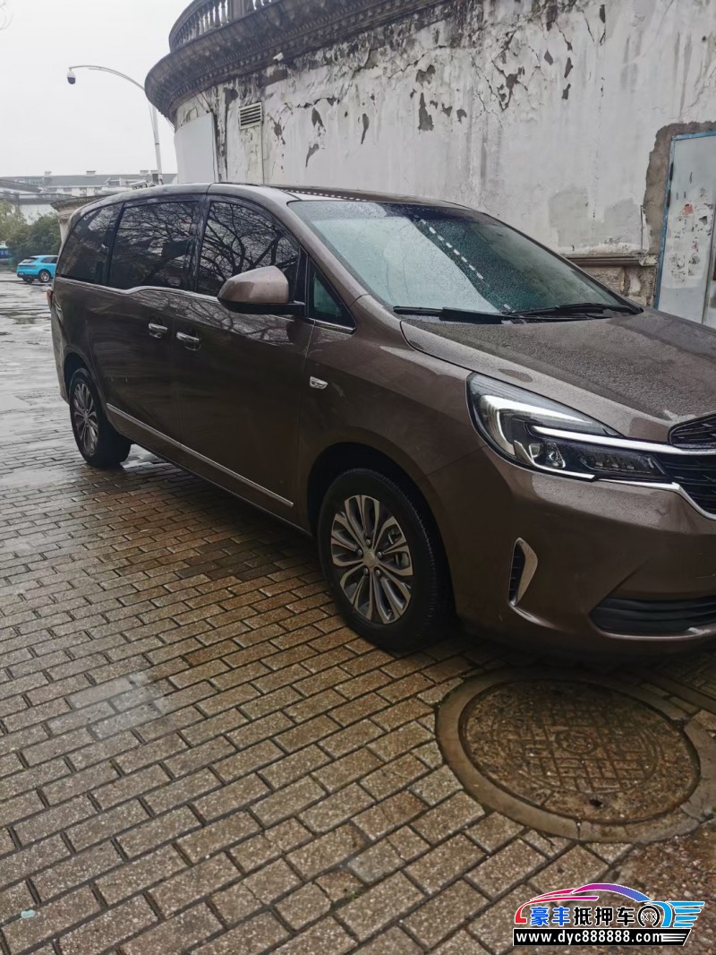 20年别克GL8轿车抵押车出售