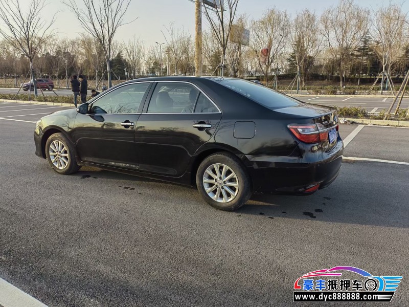 17年丰田凯美瑞轿车抵押车出售