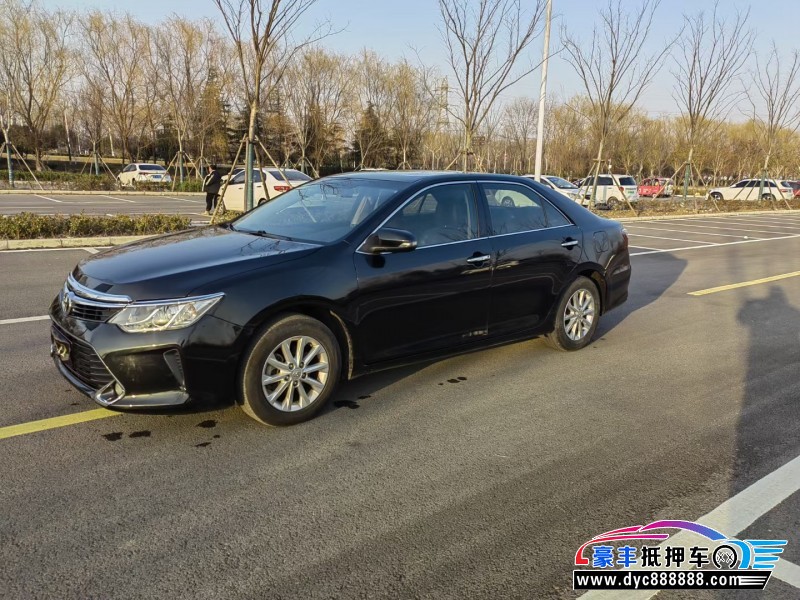 17年丰田凯美瑞轿车抵押车出售