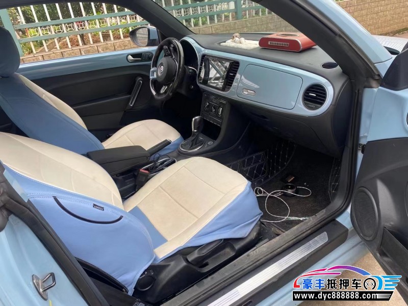 14年大众甲壳虫轿车抵押车出售