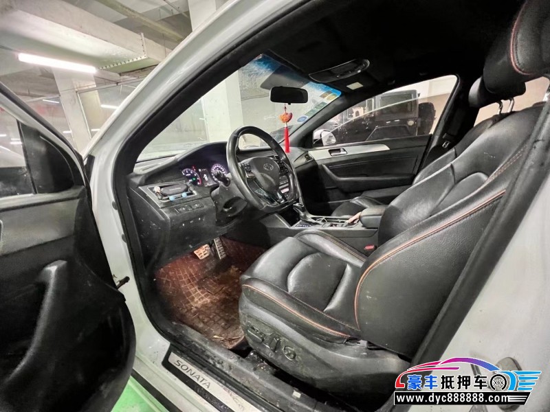 15年现代索纳塔九轿车抵押车出售