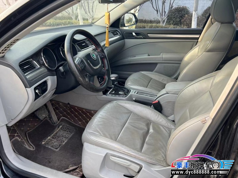 12年斯柯达昊锐轿车抵押车出售