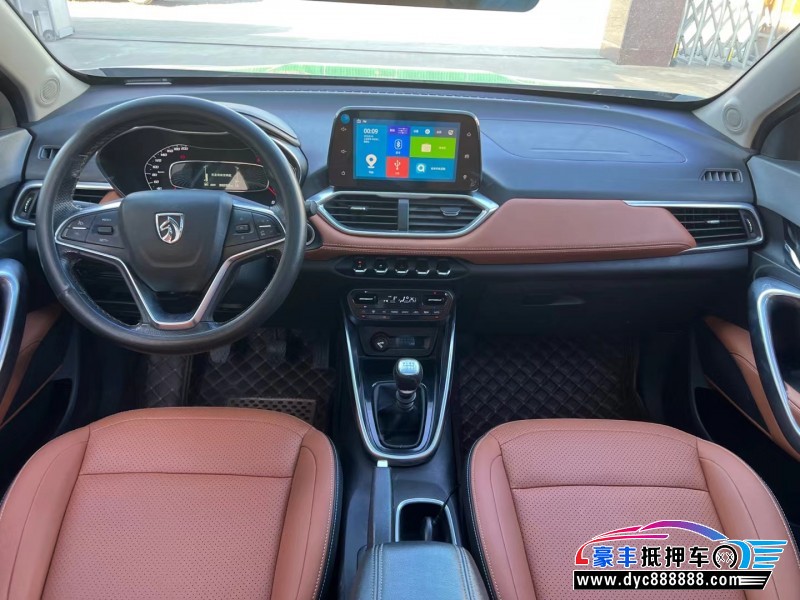 17年宝骏510轿车抵押车出售