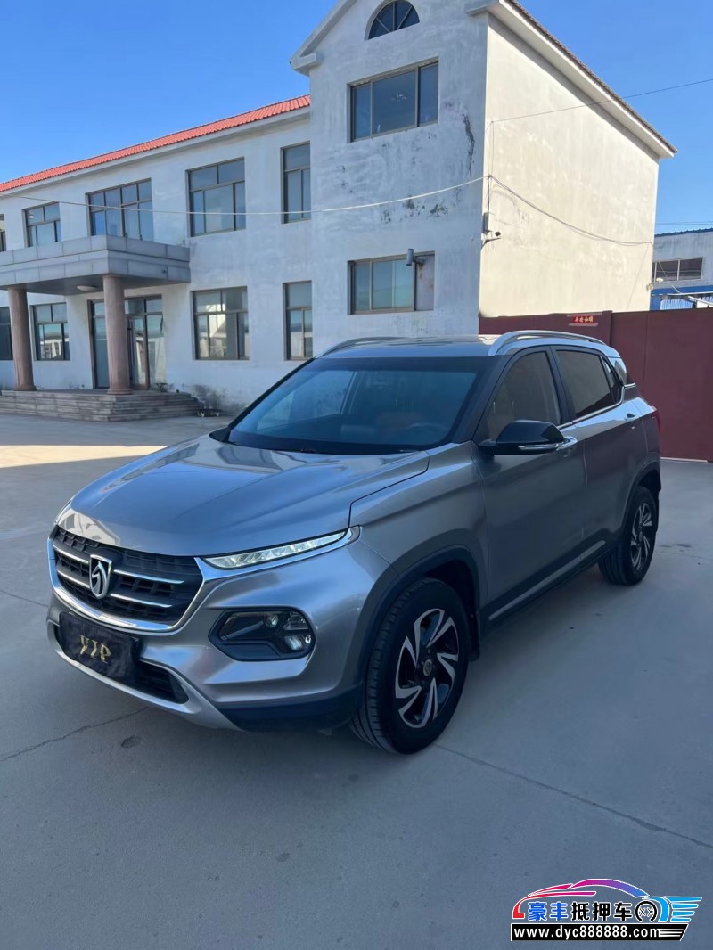 17年宝骏510轿车抵押车出售