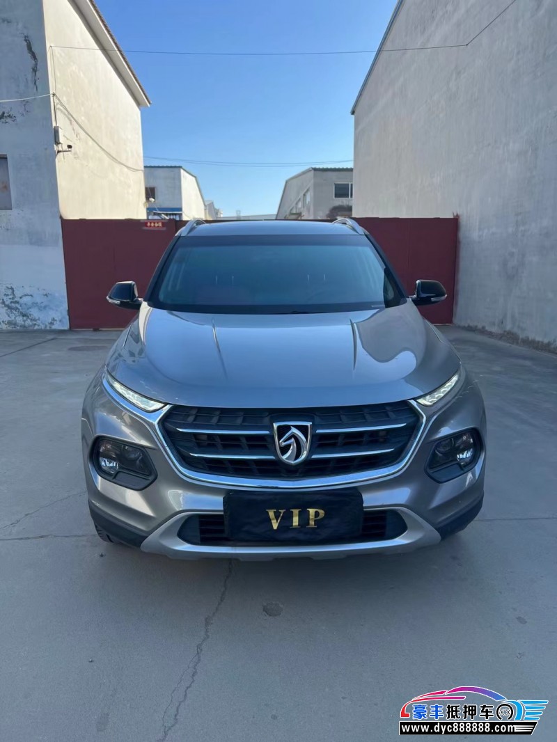 17年宝骏510轿车抵押车出售