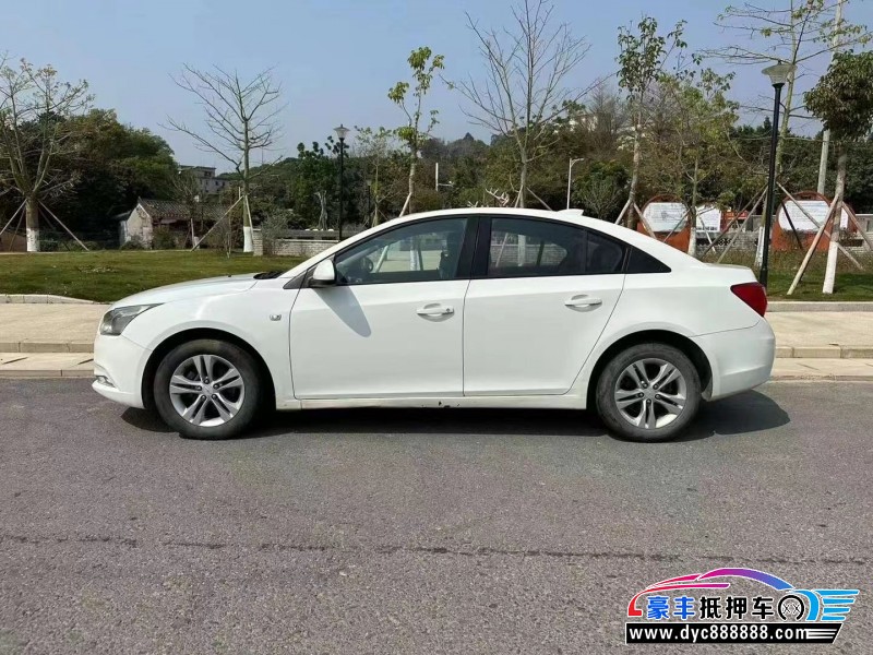 16年雪佛兰科鲁兹轿车抵押车出售