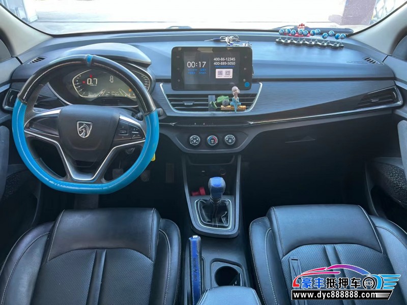 18年宝骏宝骏360轿车抵押车出售