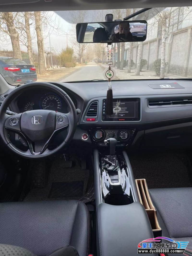 17年本田缤智SUV抵押车出售