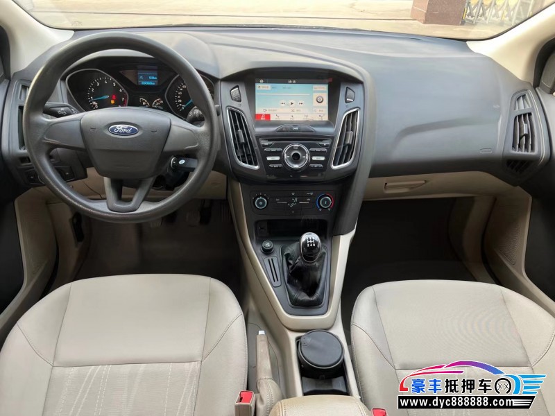 16年福特福克斯轿车抵押车出售