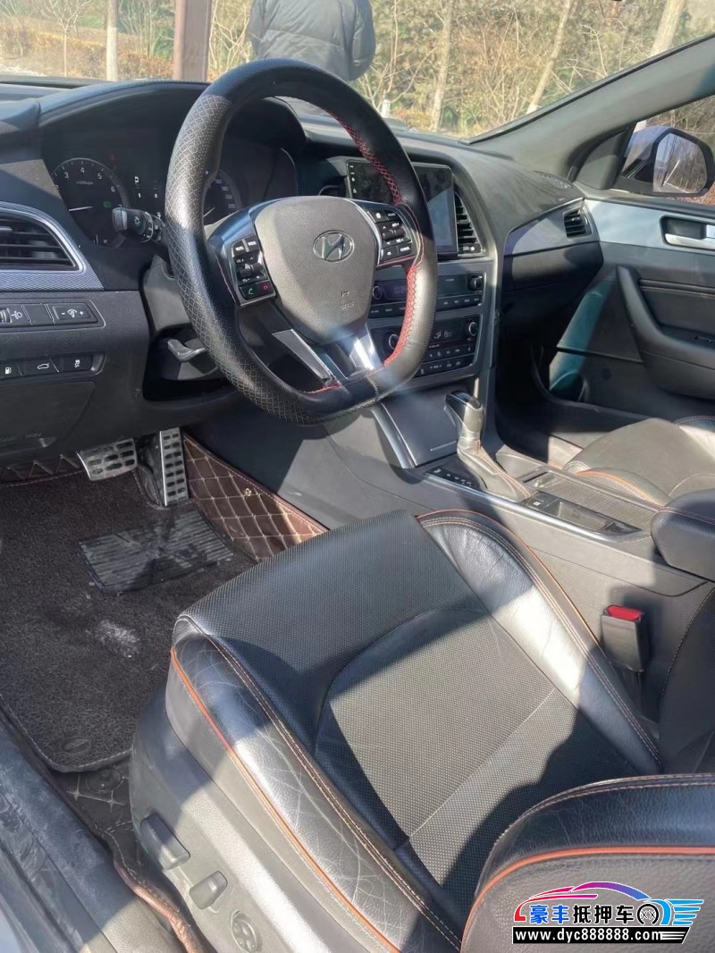 16年现代索纳塔九轿车抵押车出售