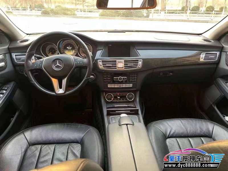 12年奔驰CL级轿车抵押车出售