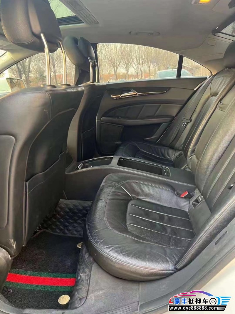 12年奔驰CL级轿车抵押车出售