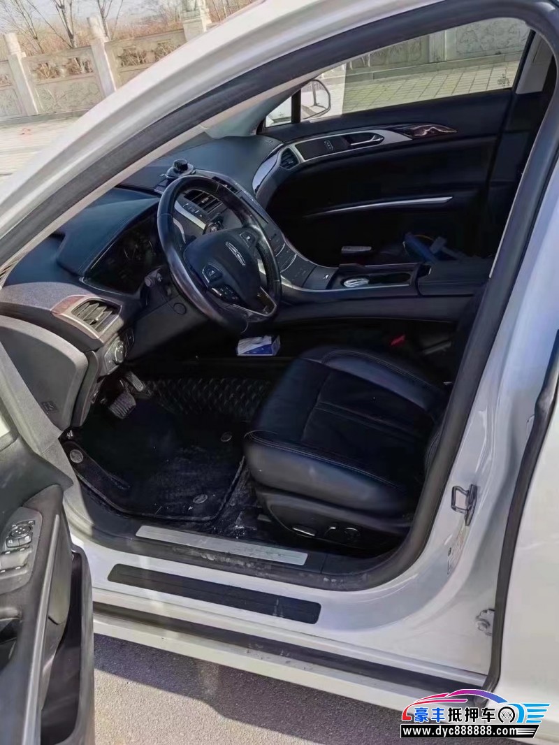 16年林肯MKZ轿车抵押车出售