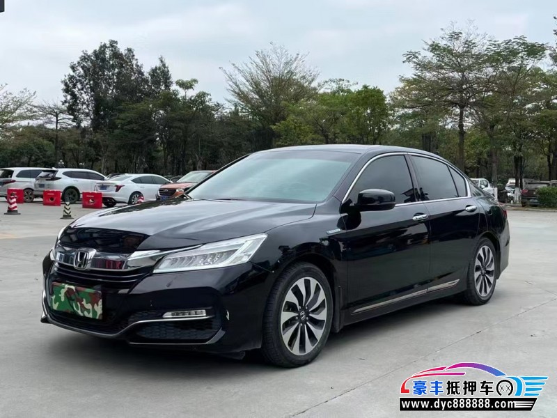 17年本田雅阁轿车抵押车出售