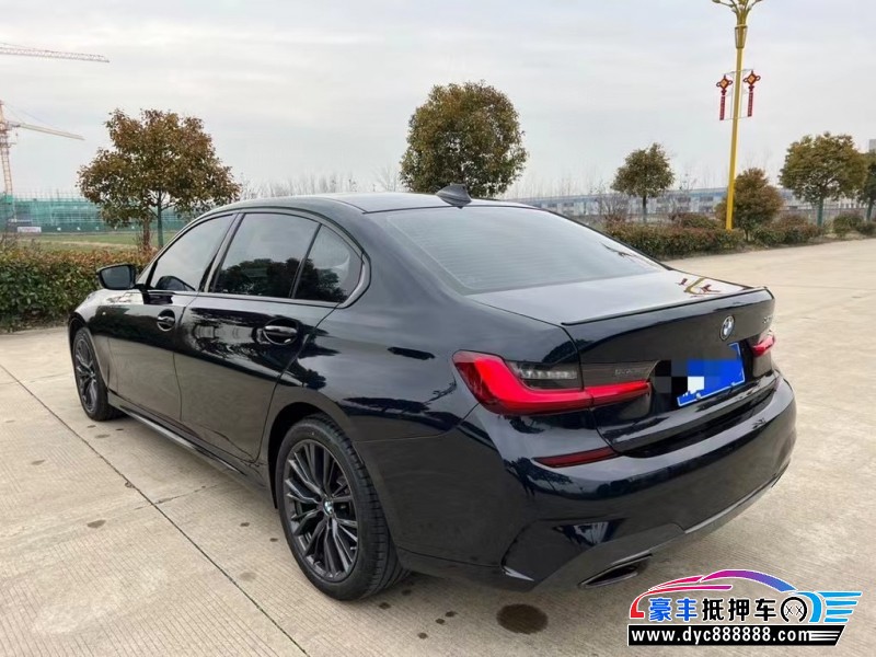22年宝马3系轿车抵押车出售