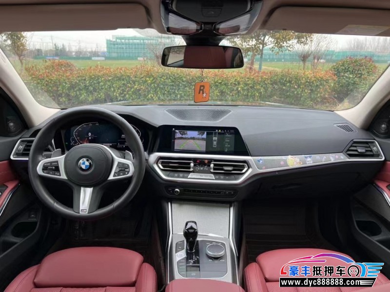 22年宝马3系轿车抵押车出售