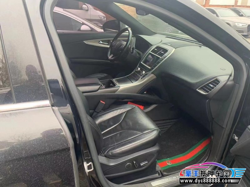 17年林肯MKX轿车抵押车出售