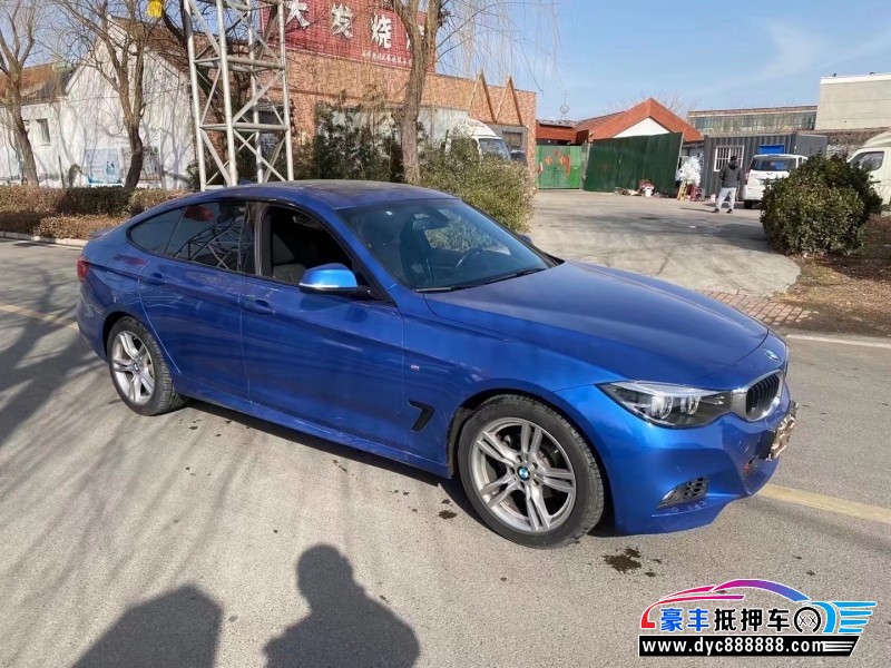 20年宝马3系轿车抵押车出售