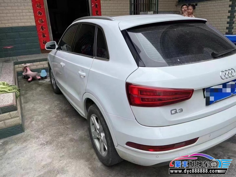 17年奥迪Q3轿车抵押车出售