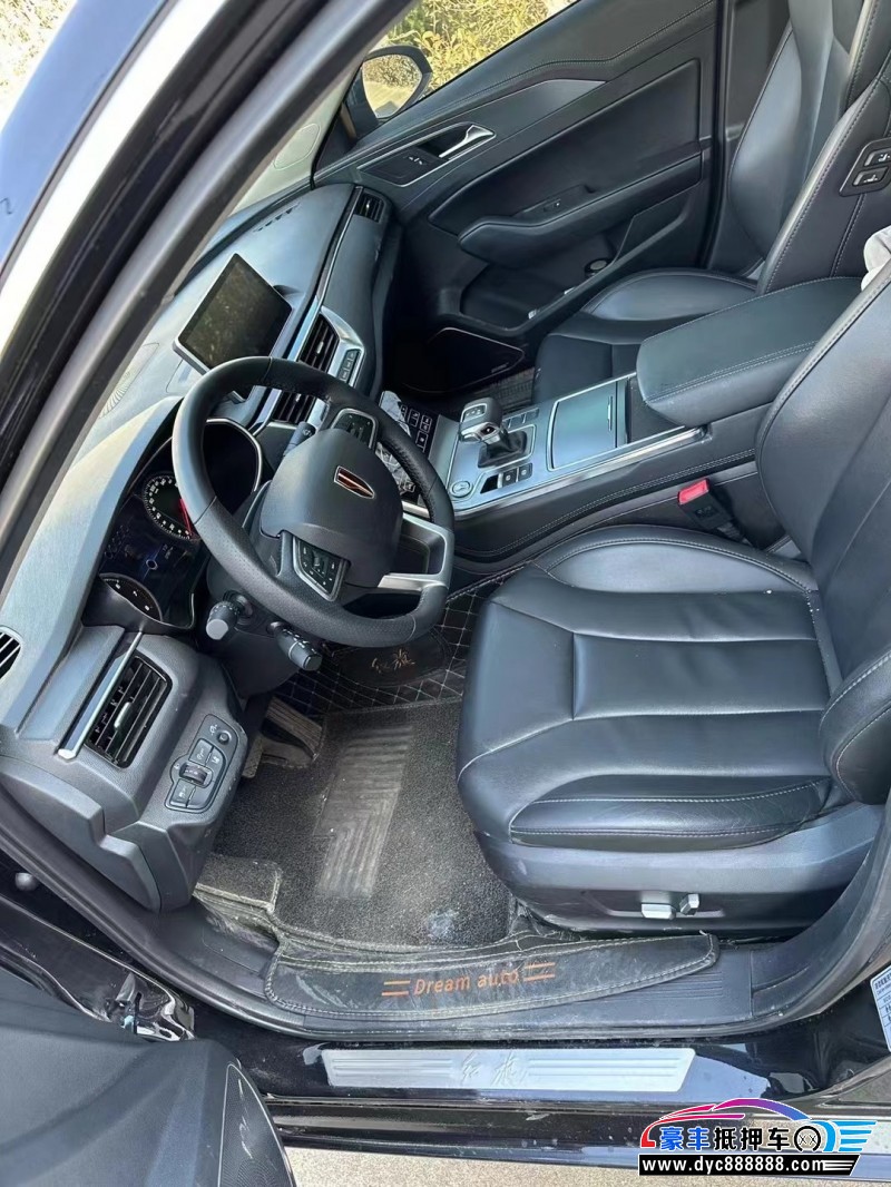 21年红旗H5轿车抵押车出售