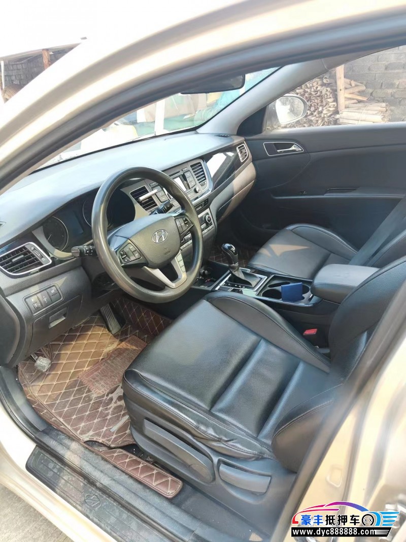 15年现代名图轿车抵押车出售