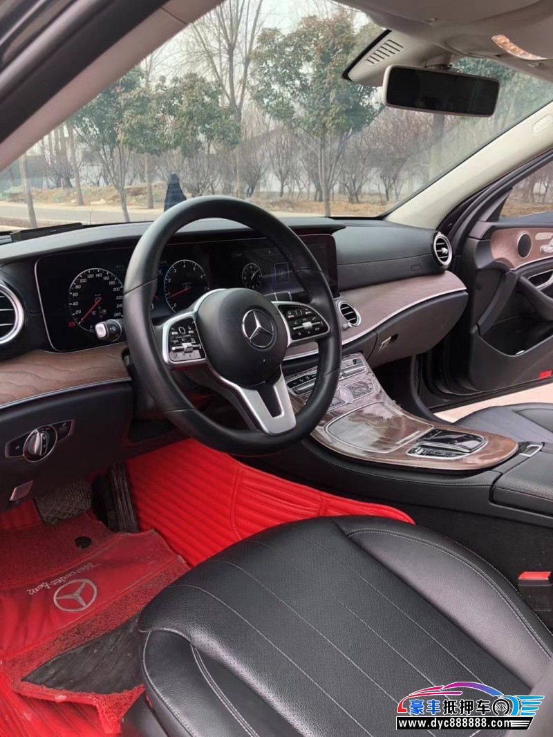 19年奔驰E轿车抵押车出售