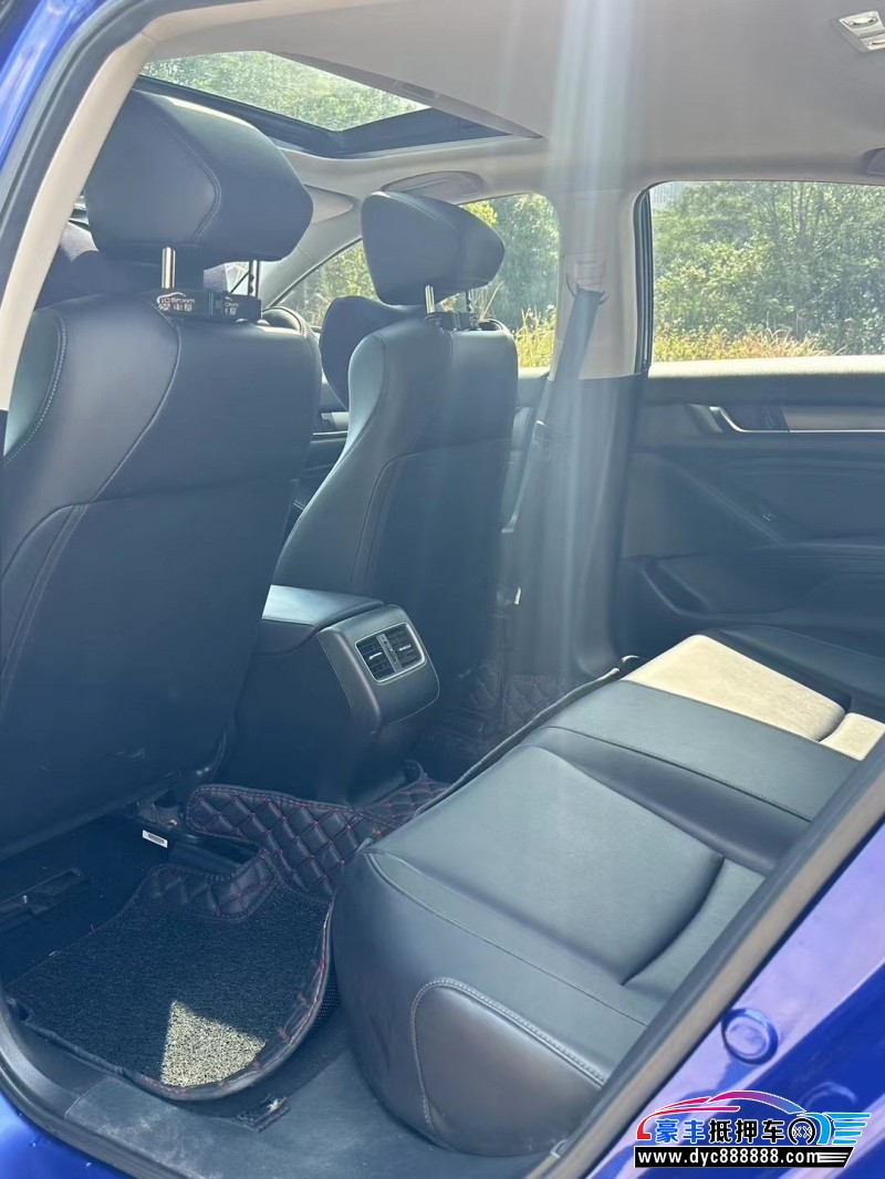 19年本田雅阁轿车抵押车出售