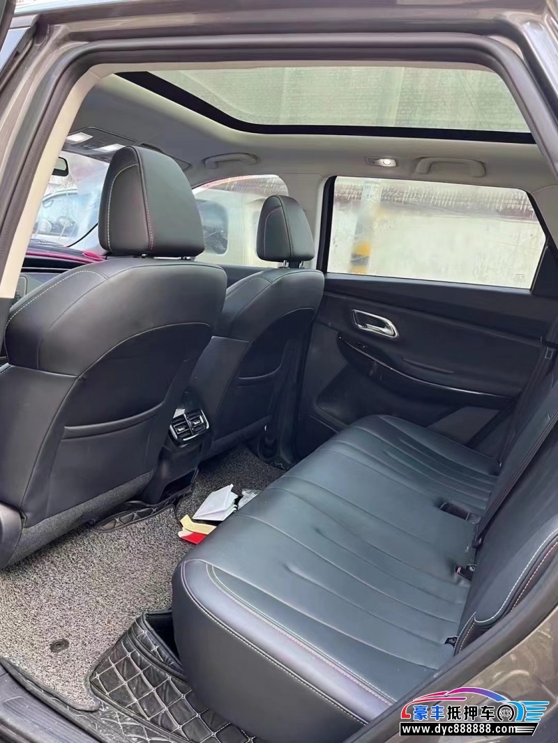 19年长安欧尚X7轿车抵押车出售