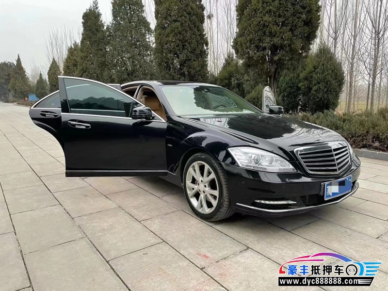 12年奔驰S轿车抵押车出售