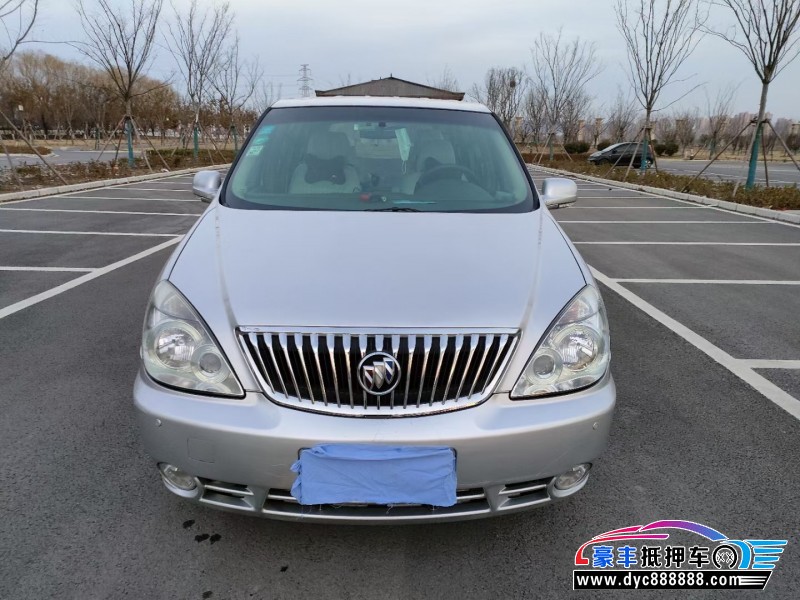 15年别克GL8SUV抵押车出售