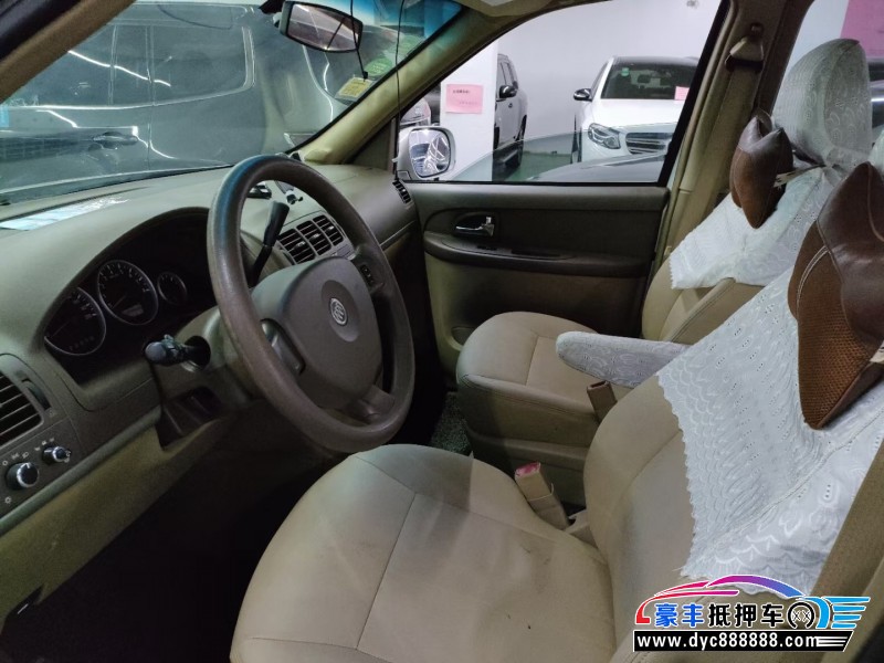 15年别克GL8SUV抵押车出售