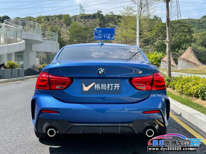 20年宝马1系轿车抵押车出售