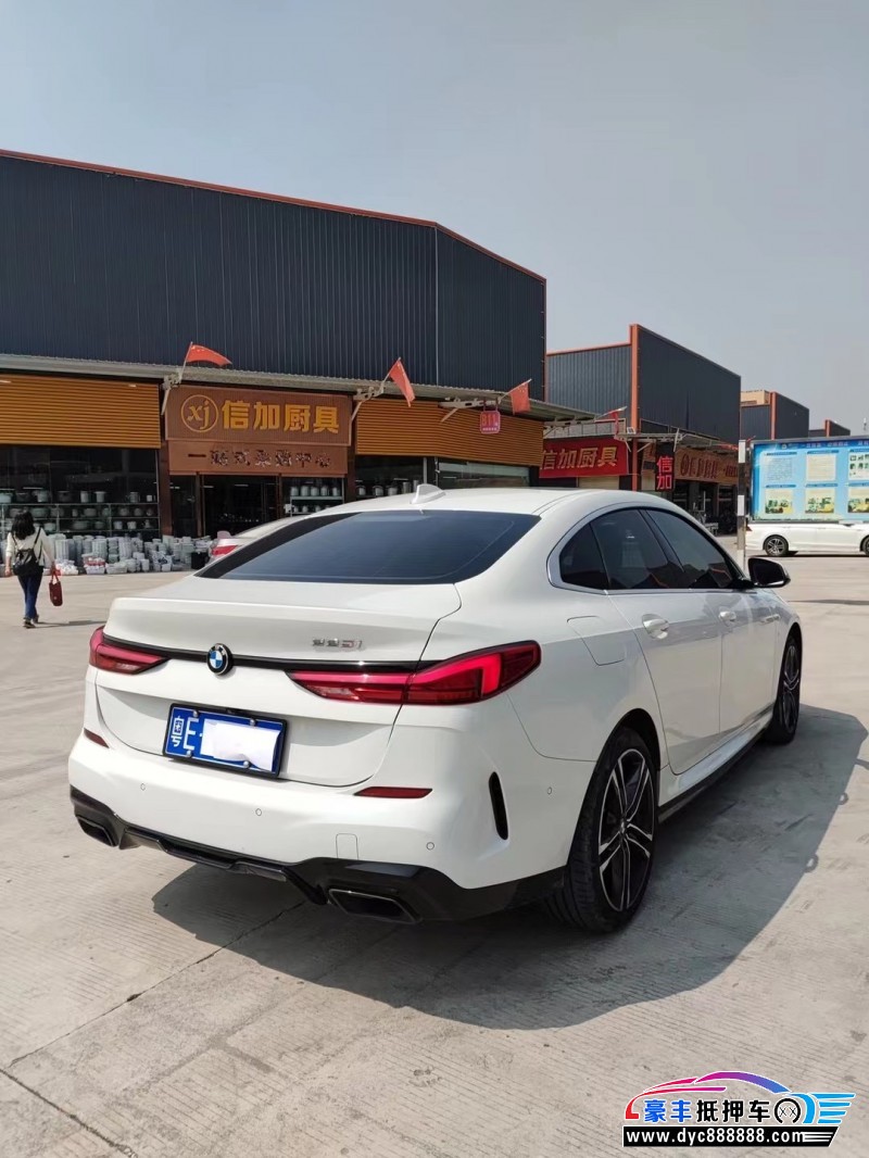 21年宝马2系轿车抵押车出售