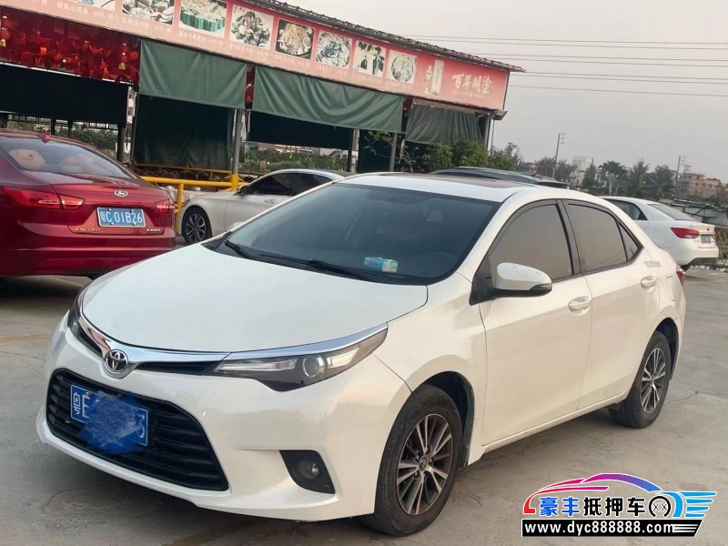 15年丰田雷凌轿车抵押车出售