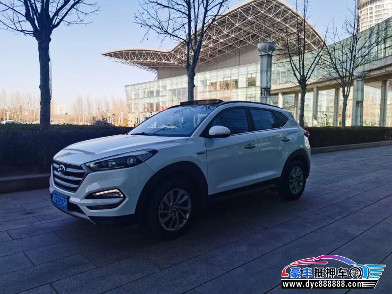 16年现代途胜轿车抵押车出售