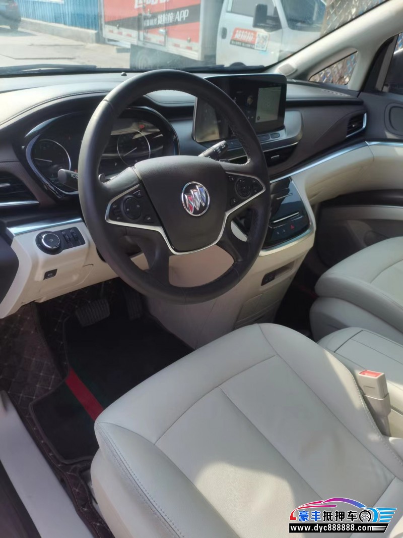 21年别克GL8轿车抵押车出售