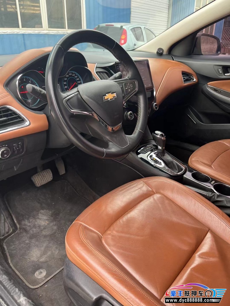 16年雪佛兰科鲁兹轿车抵押车出售