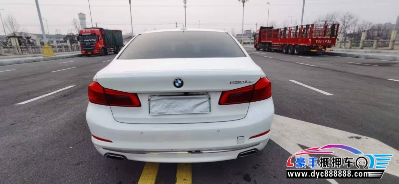 20年宝马5系轿车抵押车出售