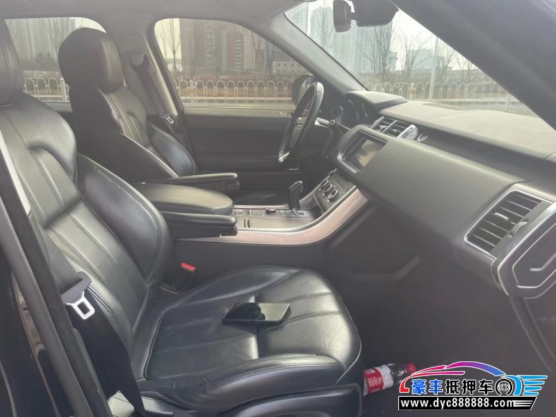 16年路虎揽胜运动轿车抵押车出售