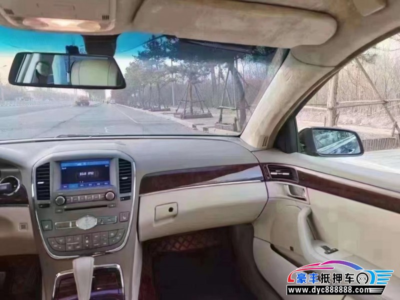 10年别克林荫大道轿车抵押车出售