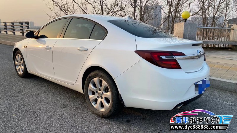 14年别克君威轿车抵押车出售