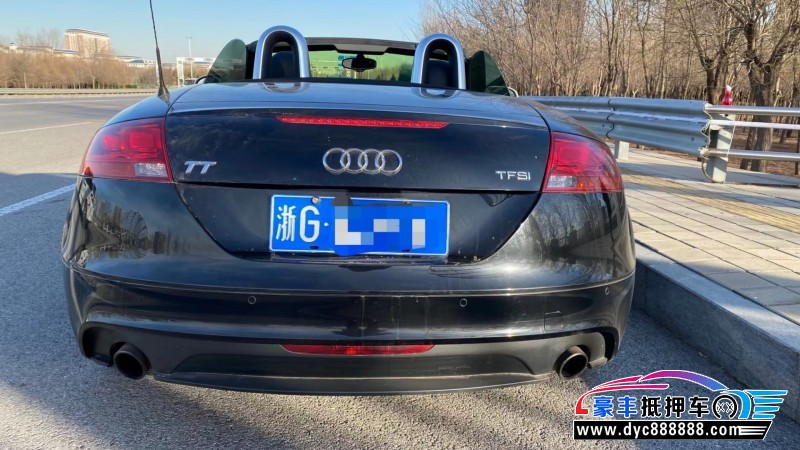 13年奥迪TT轿车抵押车出售