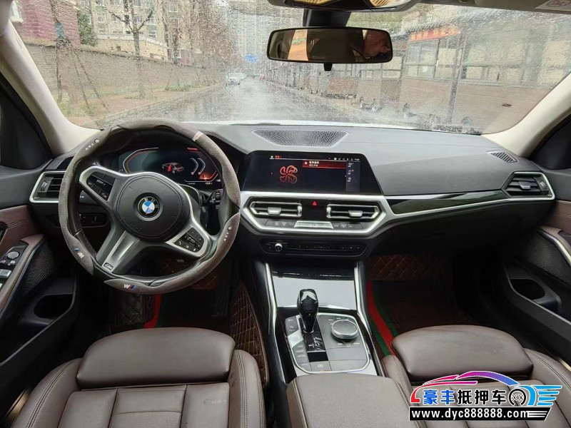 20年宝马3系轿车抵押车出售