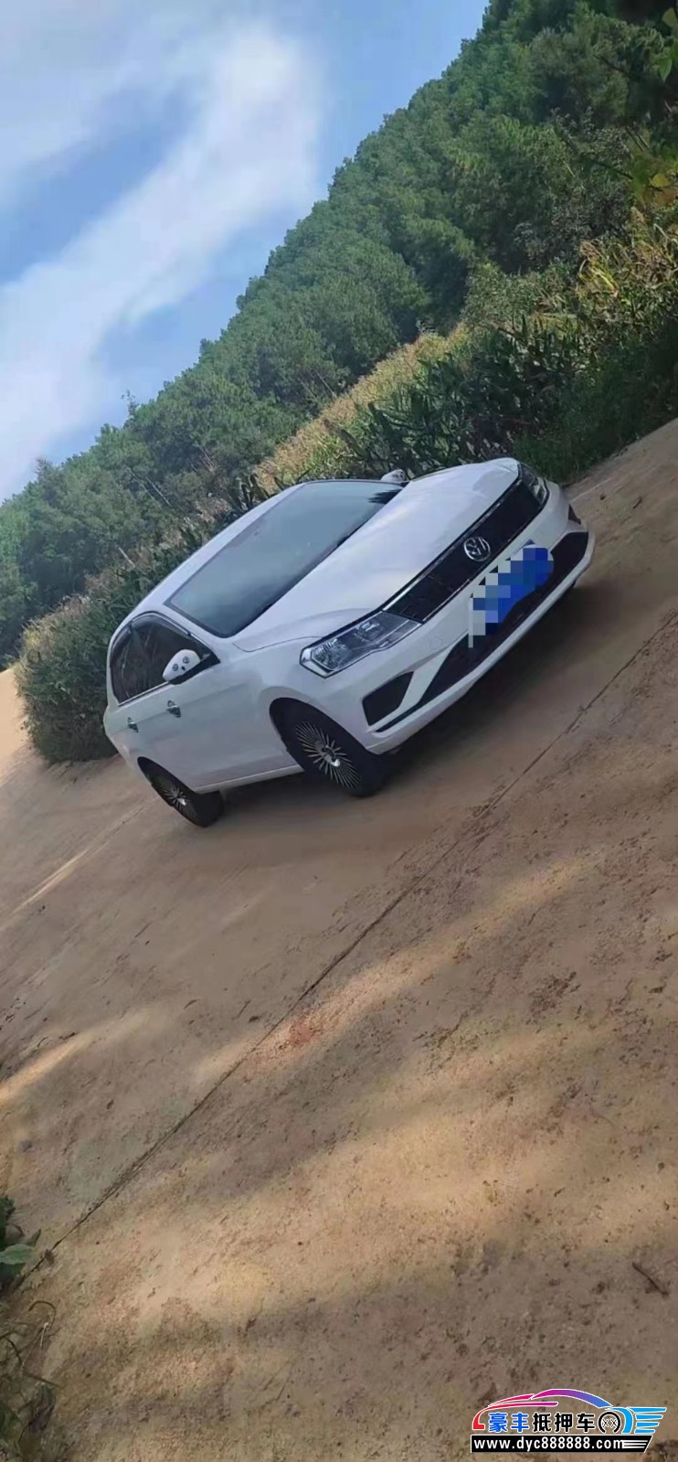 17年大众捷达轿车抵押车出售